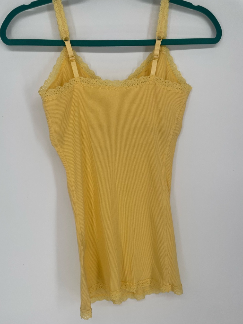 Y2K Aeropostale Yellow Ribbed Stretch Camisole Top With Lace Beading & Sequins - Picture 5 of 7